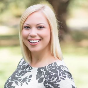 Meet your Posher, Julieanne